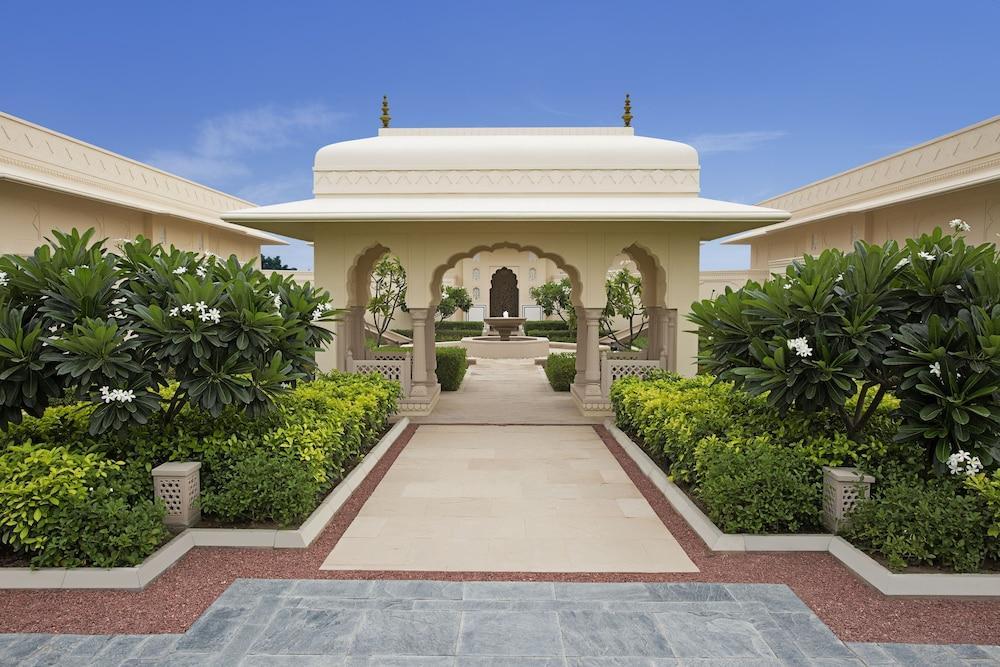 The Oberoi Sukhvilas Spa Resort, New Chandigarh Khizrabad Buitenkant foto