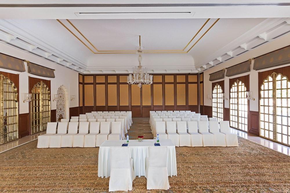 The Oberoi Sukhvilas Spa Resort, New Chandigarh Khizrabad Buitenkant foto